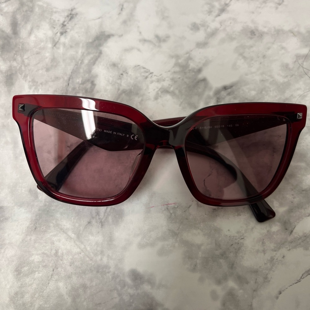 ⭐️ Valentino Red Sunglasses